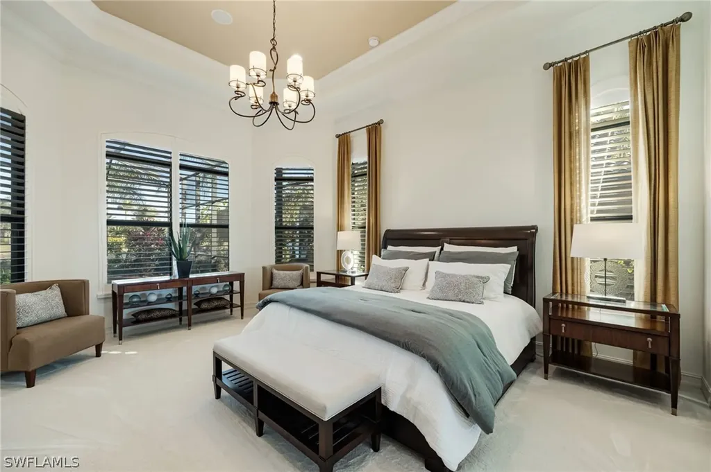 6530 Carema Lane Naples FL 34113