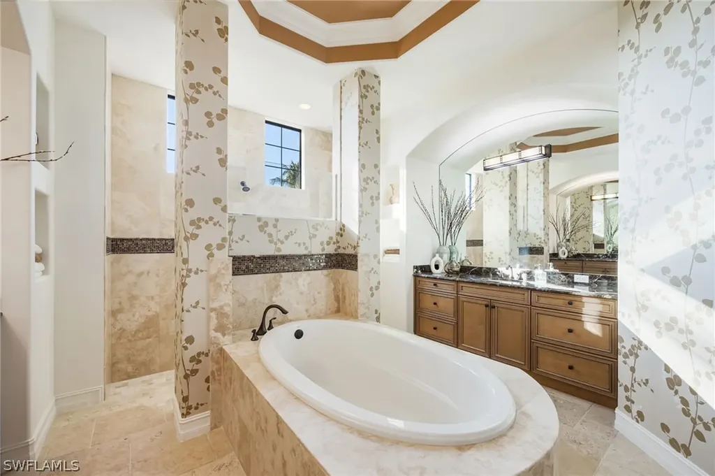 6530 Carema Lane Naples FL 34113