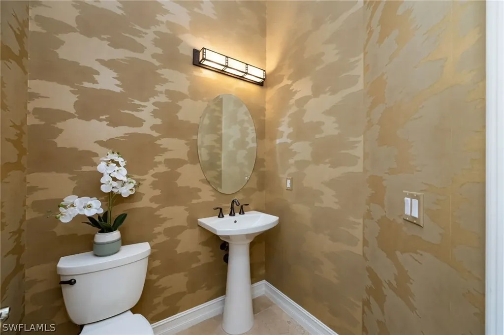 6530 Carema Lane Naples FL 34113