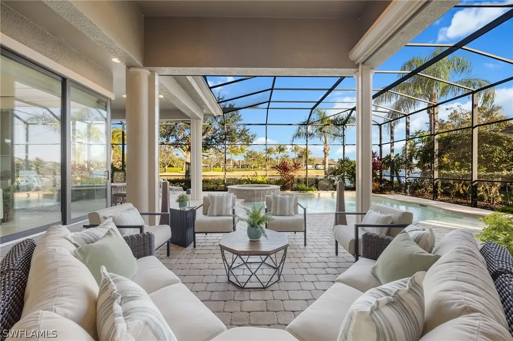 6530 Carema Lane Naples FL 34113