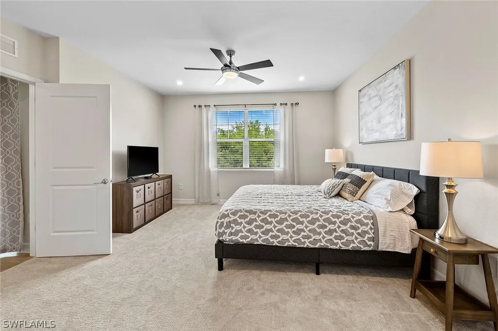 172 Indies Drive E Naples FL 34114