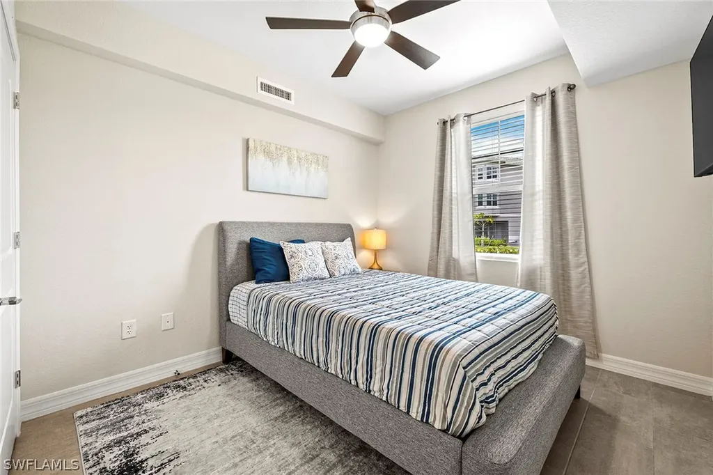 172 Indies Drive E Naples FL 34114