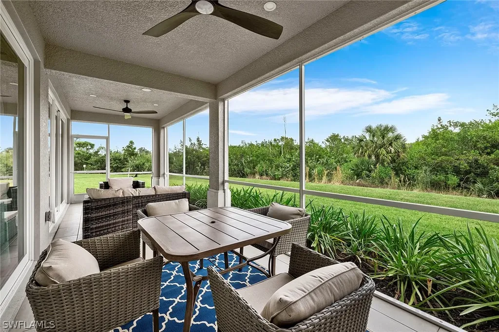 172 Indies Drive E Naples FL 34114
