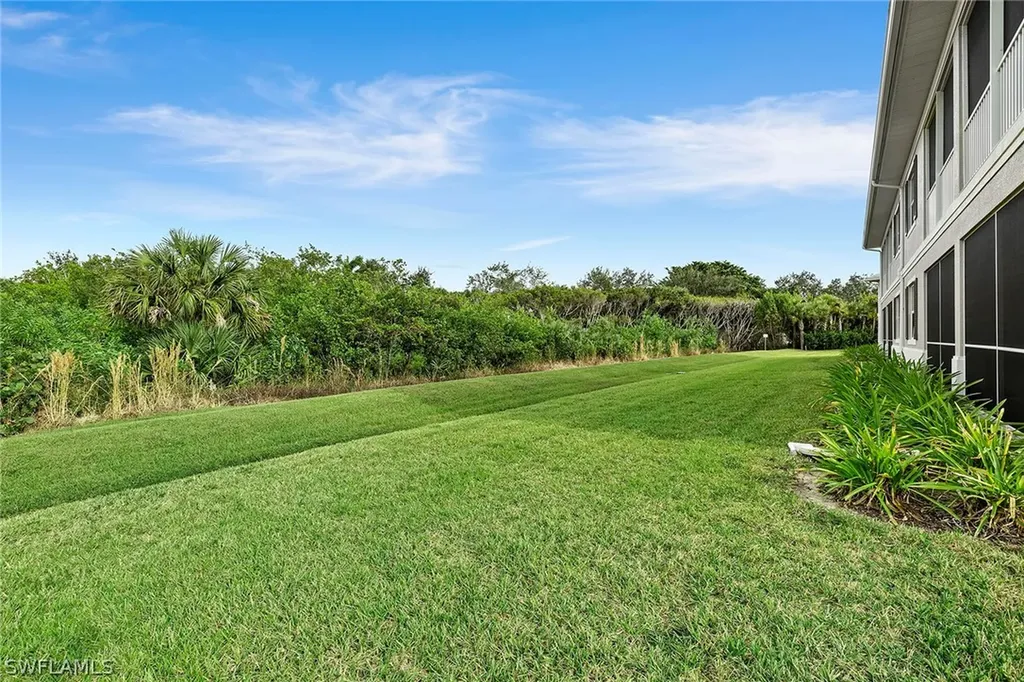 172 Indies Drive E Naples FL 34114