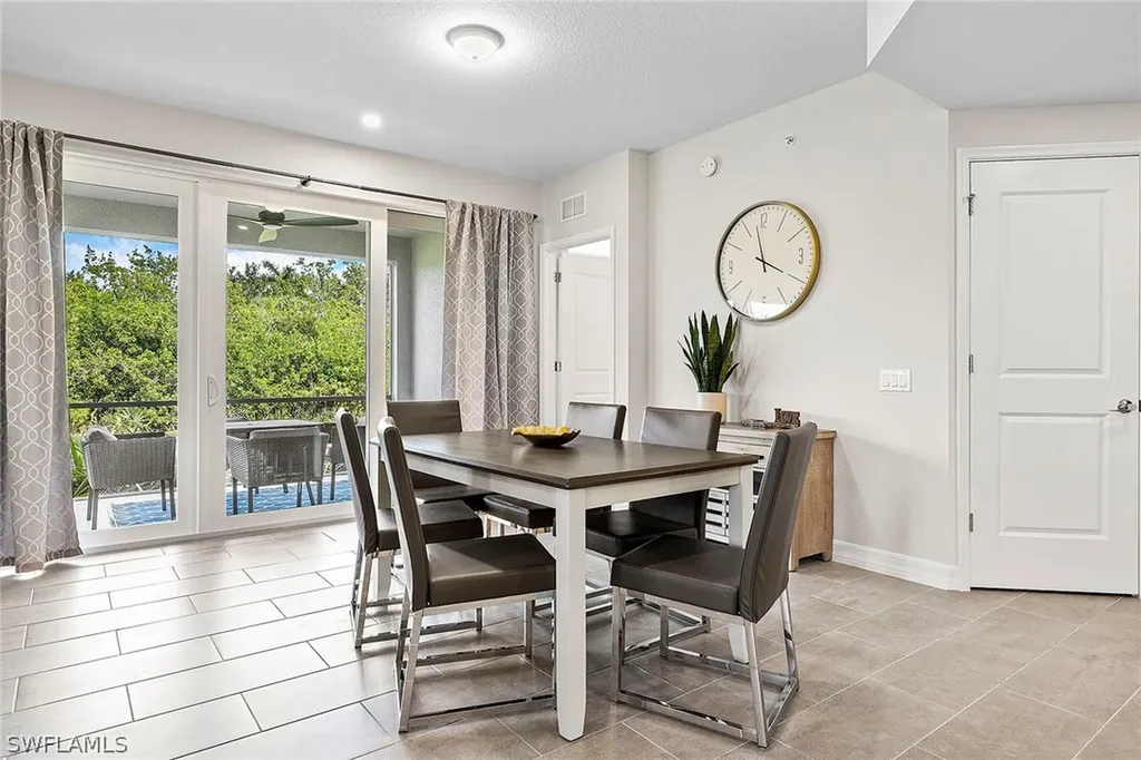 172 Indies Drive E Naples FL 34114