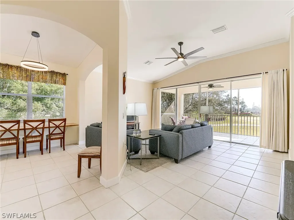 3000 Meandering Way Fort Myers FL 33905