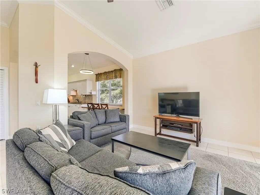 3000 Meandering Way Fort Myers FL 33905