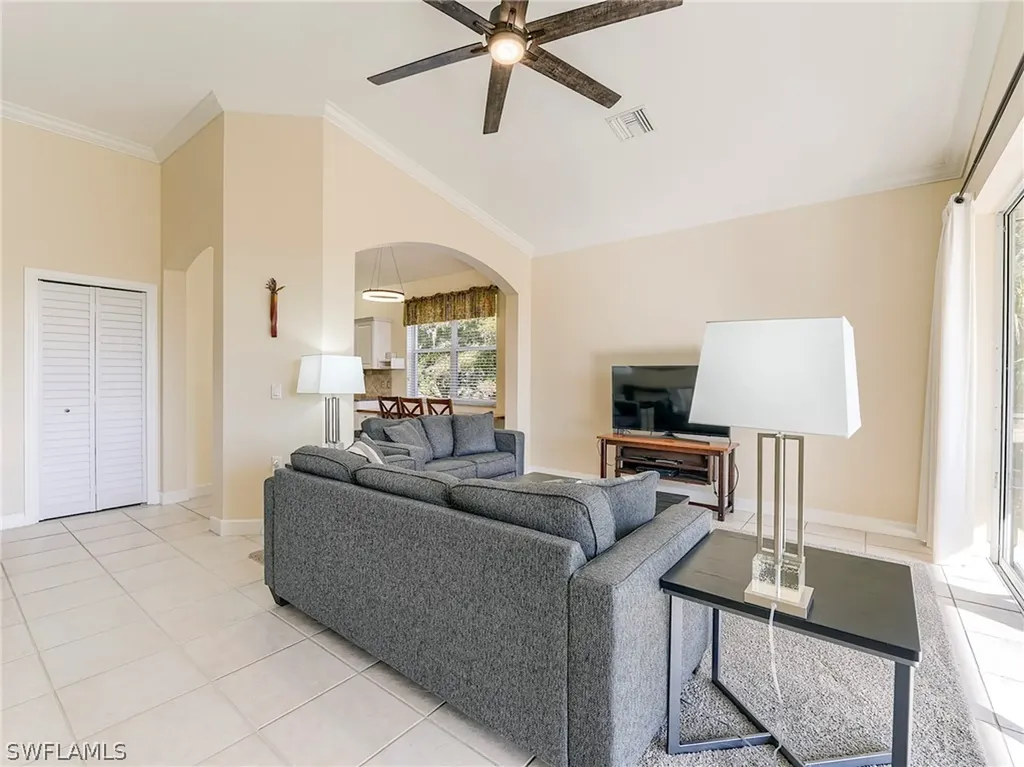 3000 Meandering Way Fort Myers FL 33905