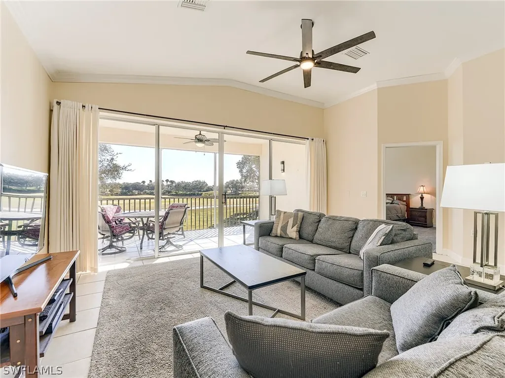 3000 Meandering Way Fort Myers FL 33905