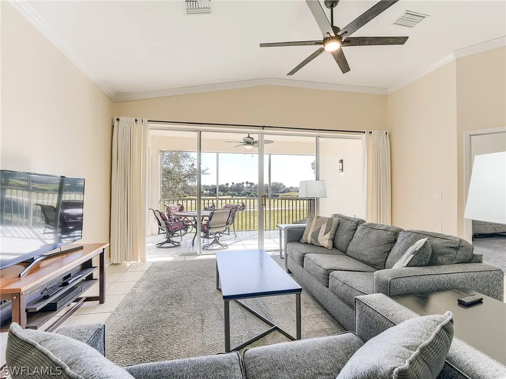 3000 Meandering Way Fort Myers FL 33905