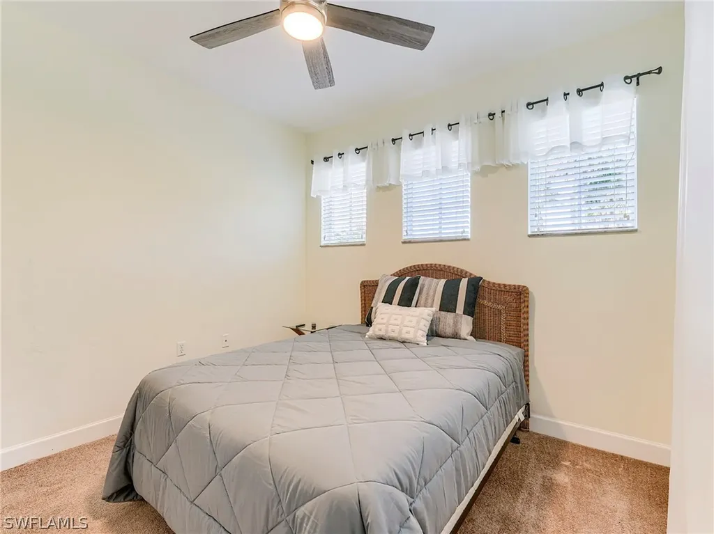3000 Meandering Way Fort Myers FL 33905