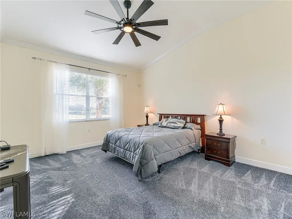 3000 Meandering Way Fort Myers FL 33905