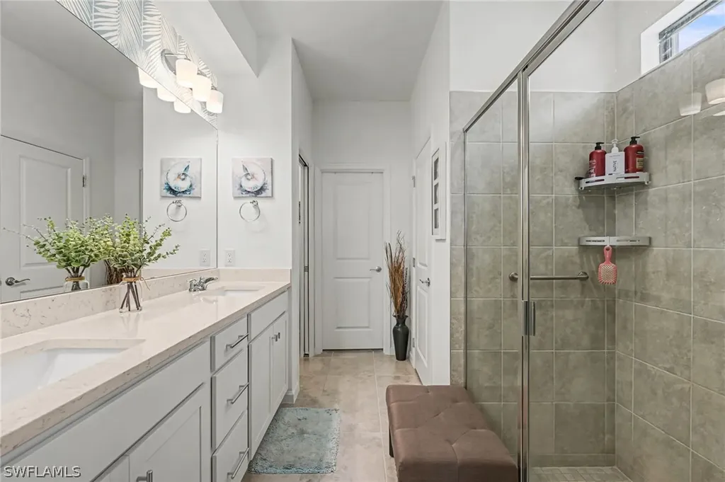 3772 Passion Vine Drive Alva FL 33920