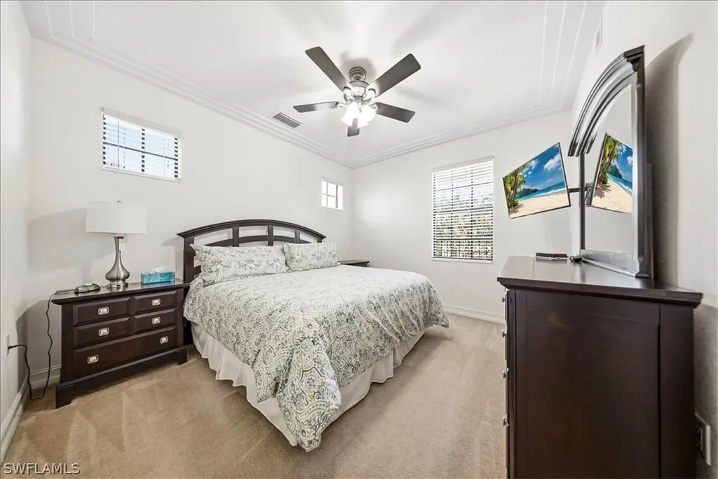 9153 Chula Vista Street Naples FL 34113