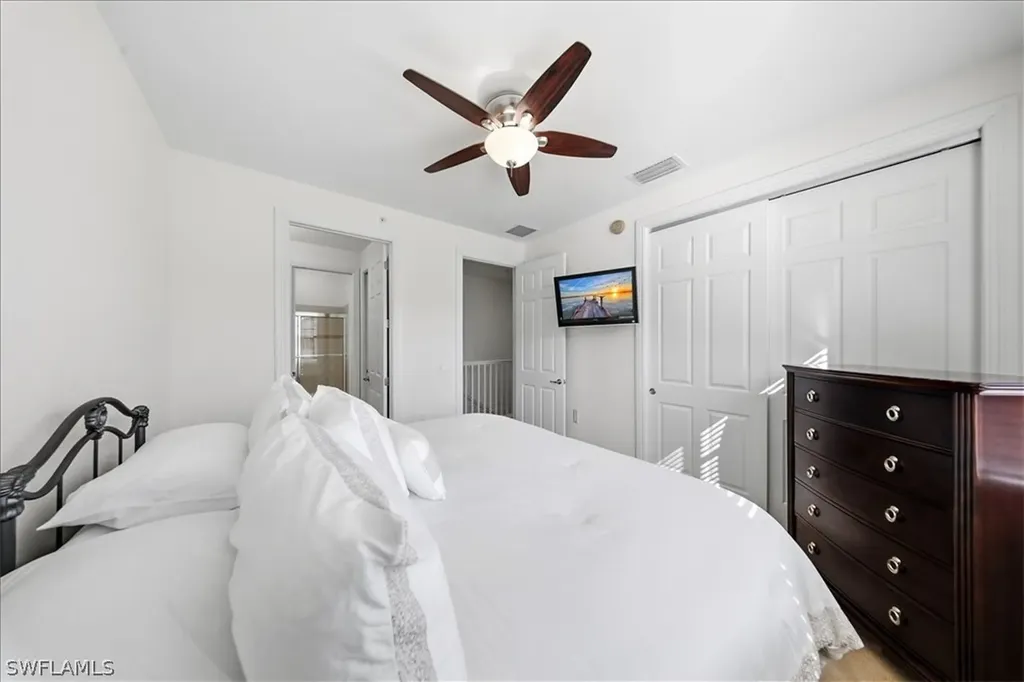 9153 Chula Vista Street Naples FL 34113