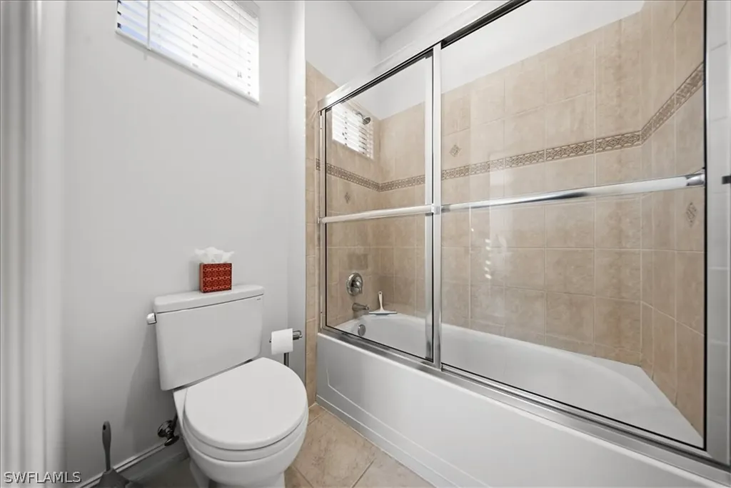 9153 Chula Vista Street Naples FL 34113