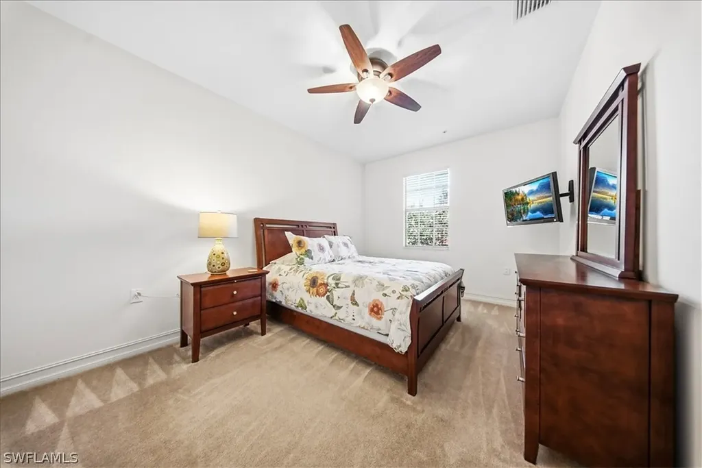 9153 Chula Vista Street Naples FL 34113
