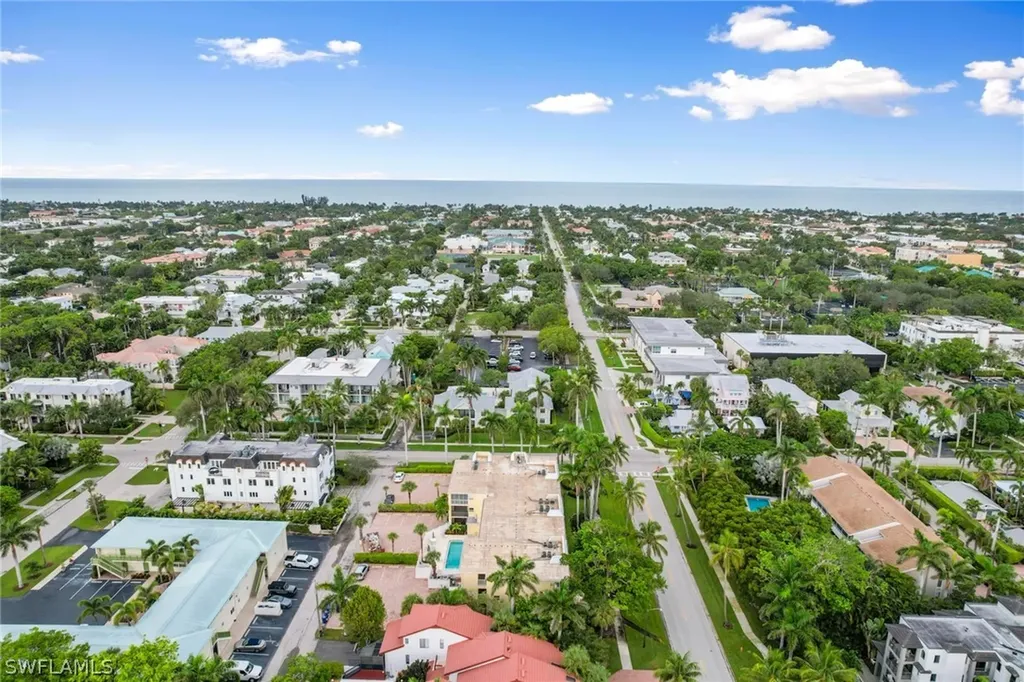 900 8th Avenue S Naples FL 34102
