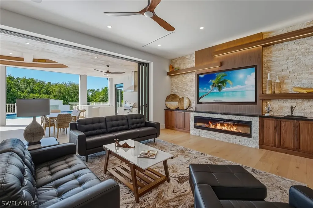 598 Spinnaker Drive Marco Island FL 34145