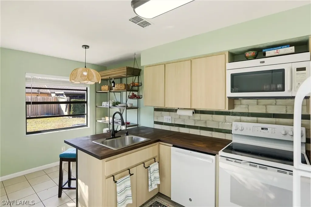 13144 Inglenook Court Fort Myers FL 33919