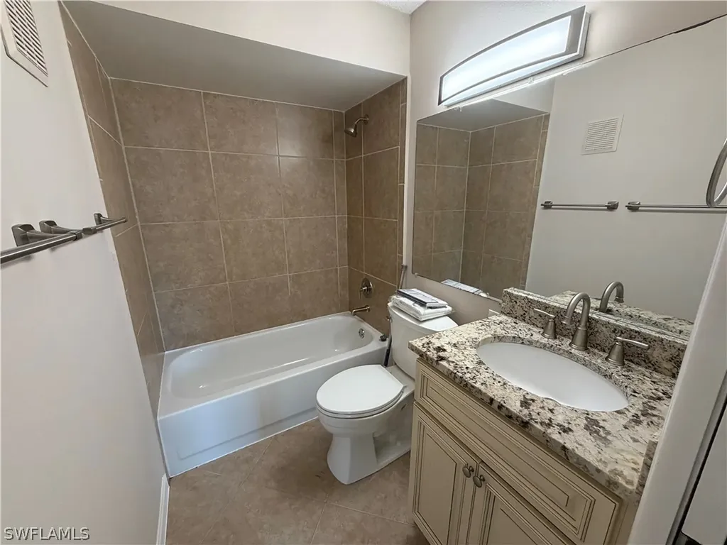 2058 Arbour Walk Circle Naples FL 34109