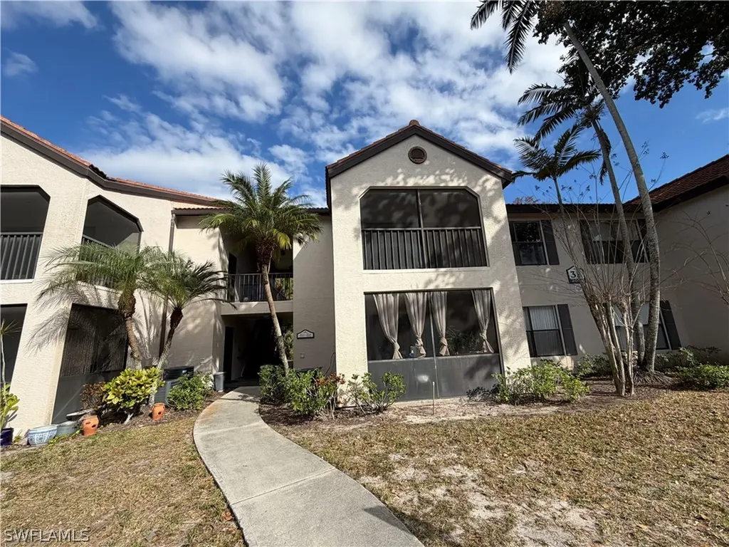 2058 Arbour Walk Circle Naples FL 34109