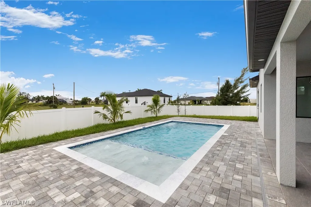 Cape Coral FL 33993