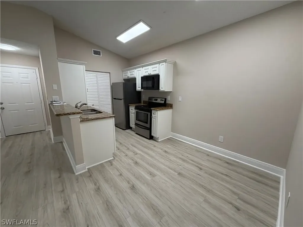 2214 Arbour Walk Circle Naples FL 34109