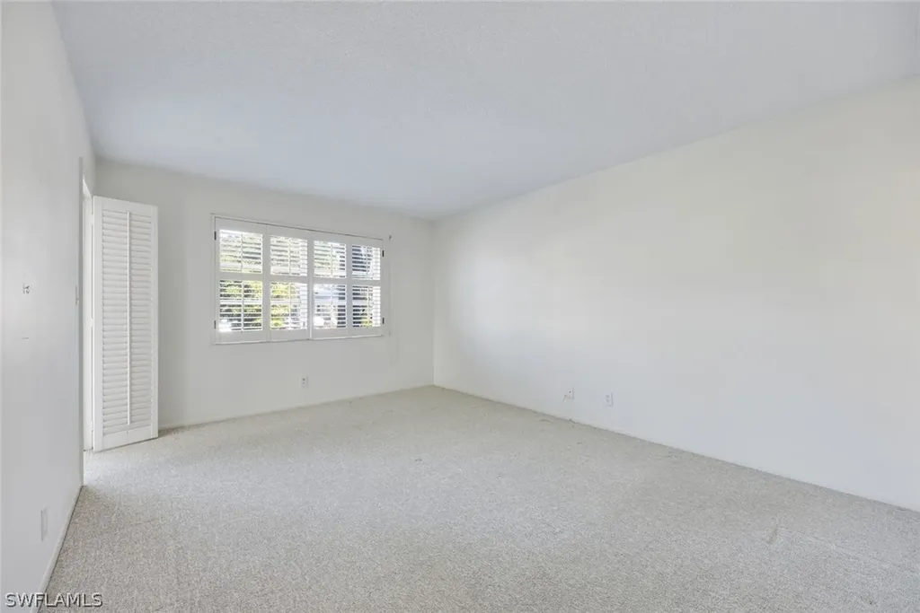 280 2nd Avenue S Naples FL 34102