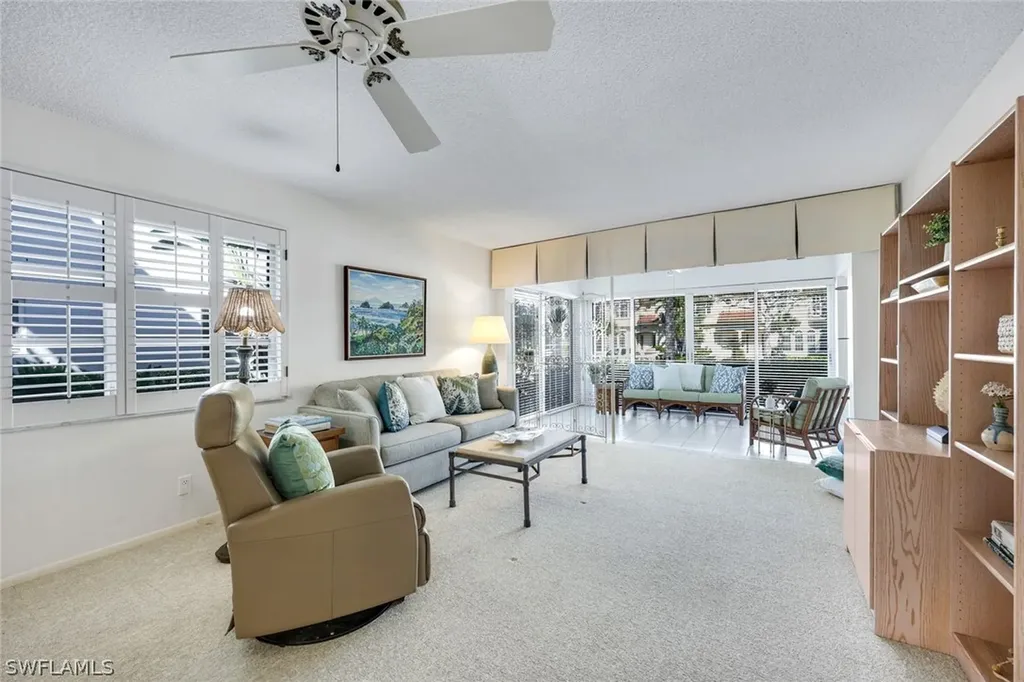 280 2nd Avenue S Naples FL 34102