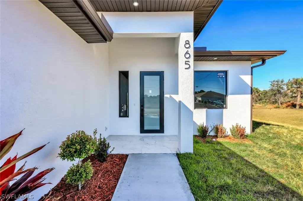 865 Chipley Street E Lehigh Acres FL 33974