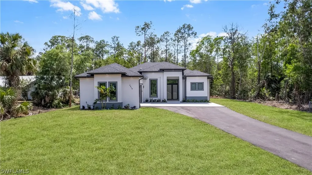 3210 4th Avenue SE Naples FL 34117