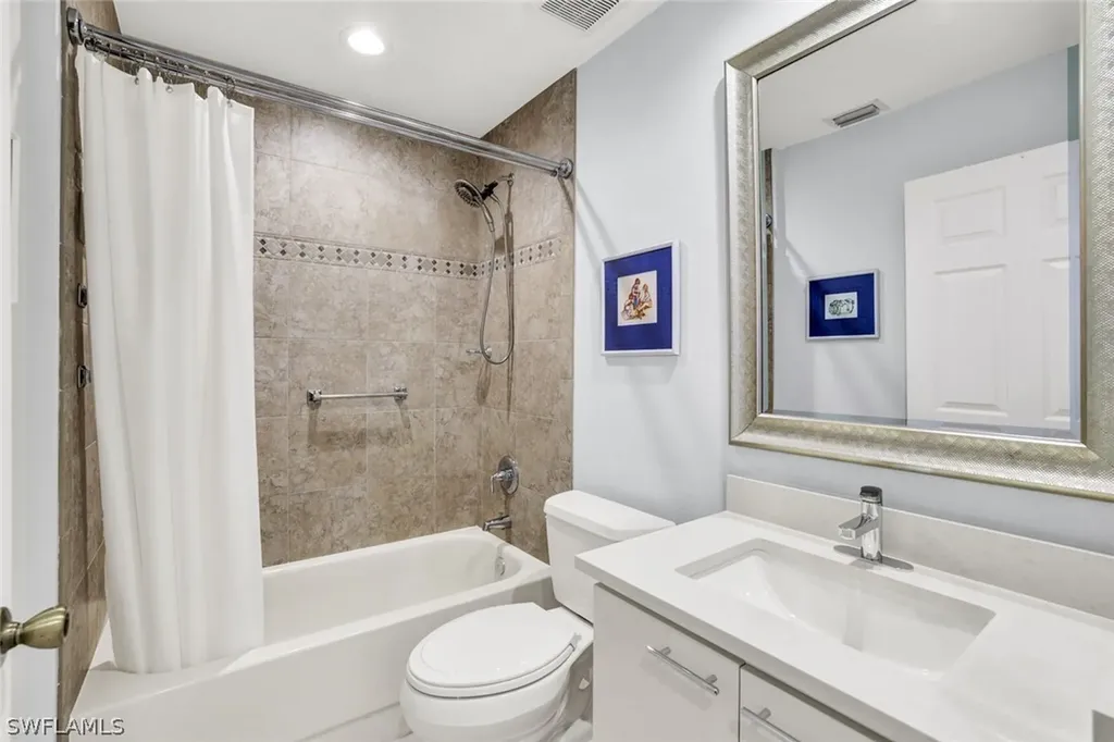 7742 Emerald Circle Naples FL 34109