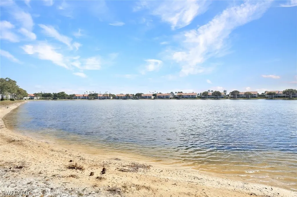 7742 Emerald Circle Naples FL 34109