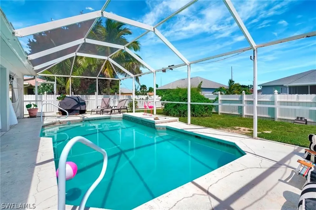 117 NE 23rd Street Cape Coral FL 33909