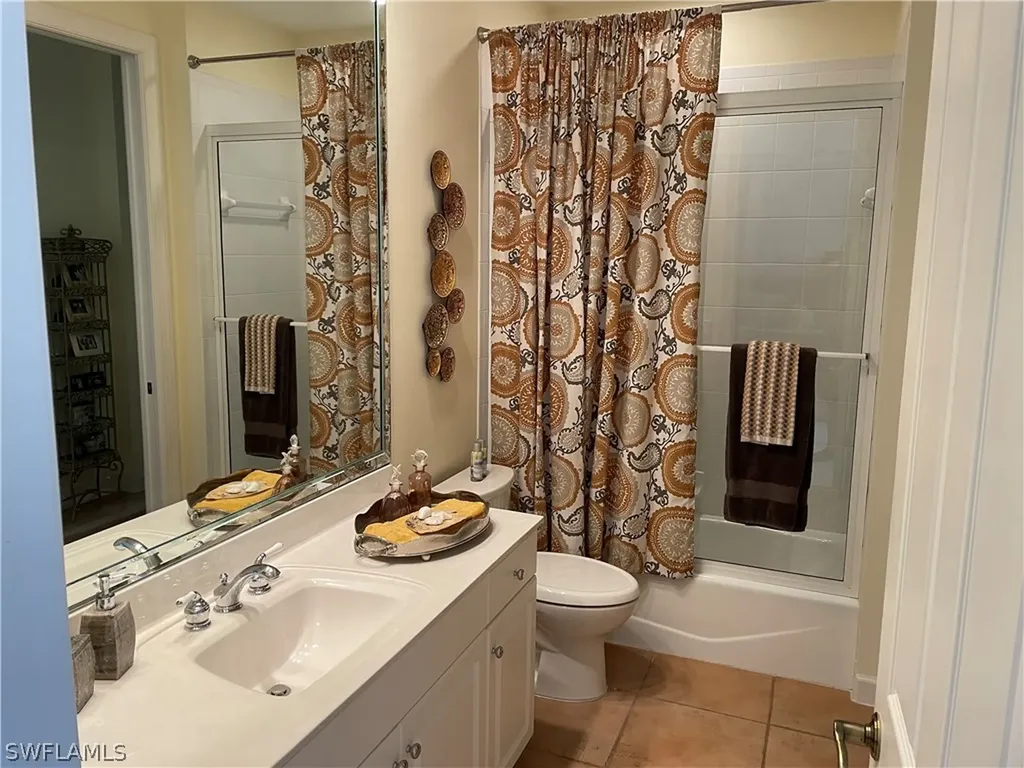 3683 Olde Cottage Lane Bonita Springs FL 34134