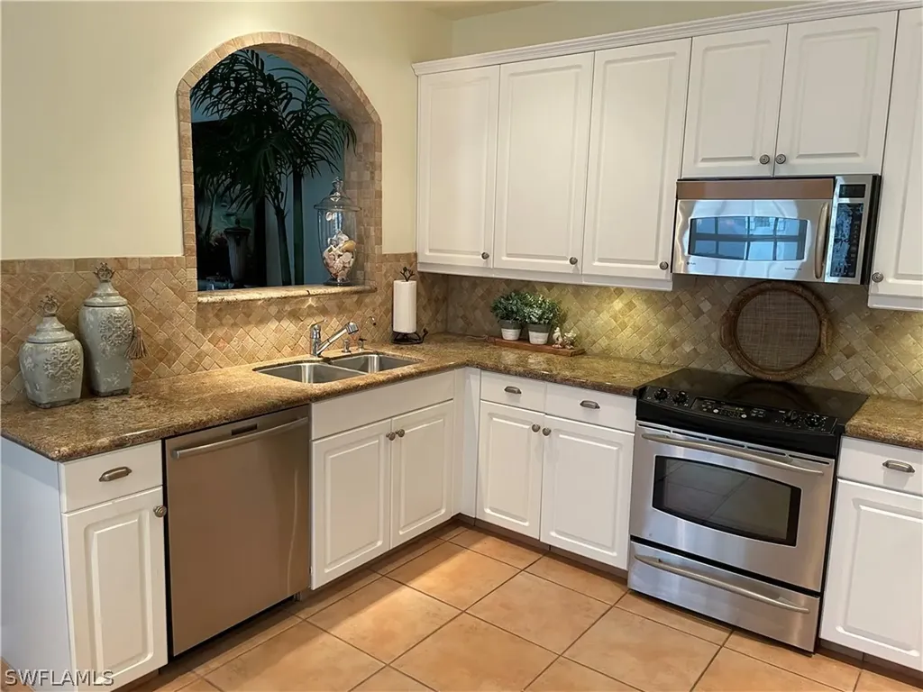 3683 Olde Cottage Lane Bonita Springs FL 34134
