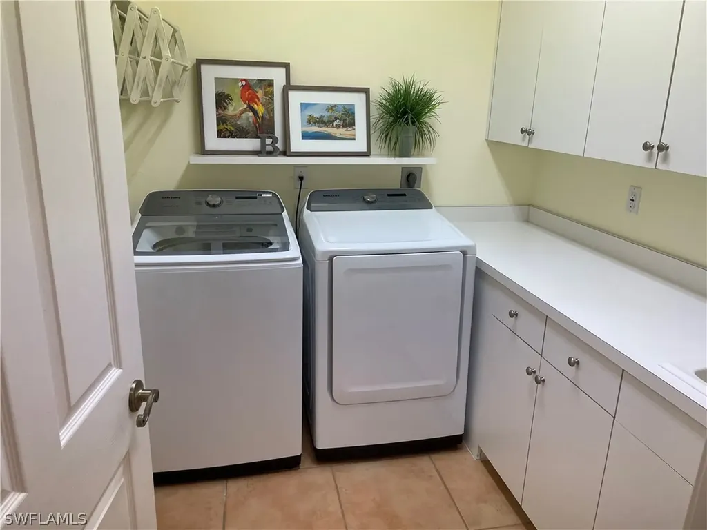 3683 Olde Cottage Lane Bonita Springs FL 34134