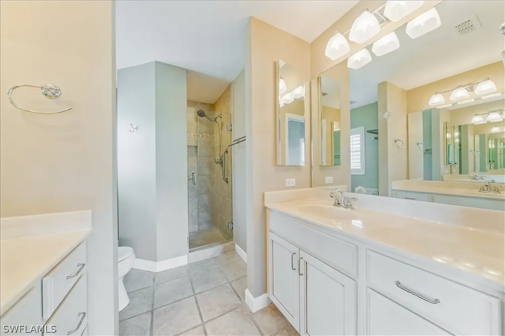 3009 Driftwood Way Naples FL 34109