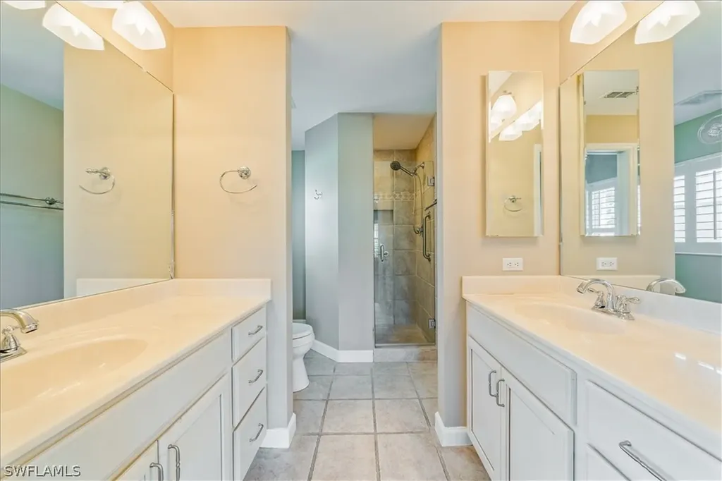 3009 Driftwood Way Naples FL 34109