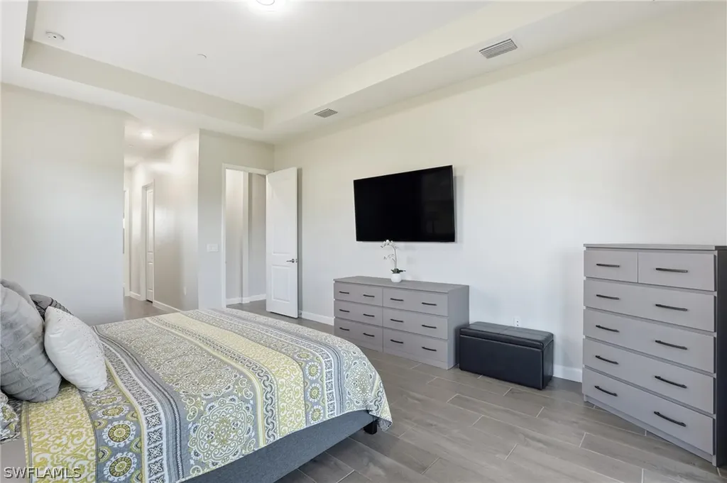 17040 Serengeti Circle Alva FL 33920