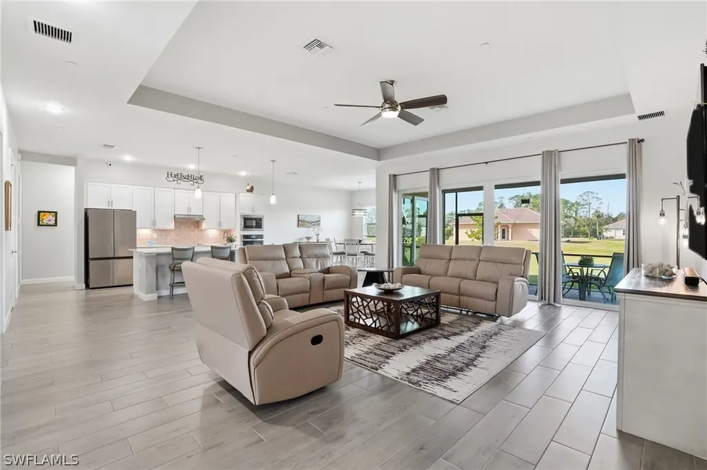 17040 Serengeti Circle Alva FL 33920