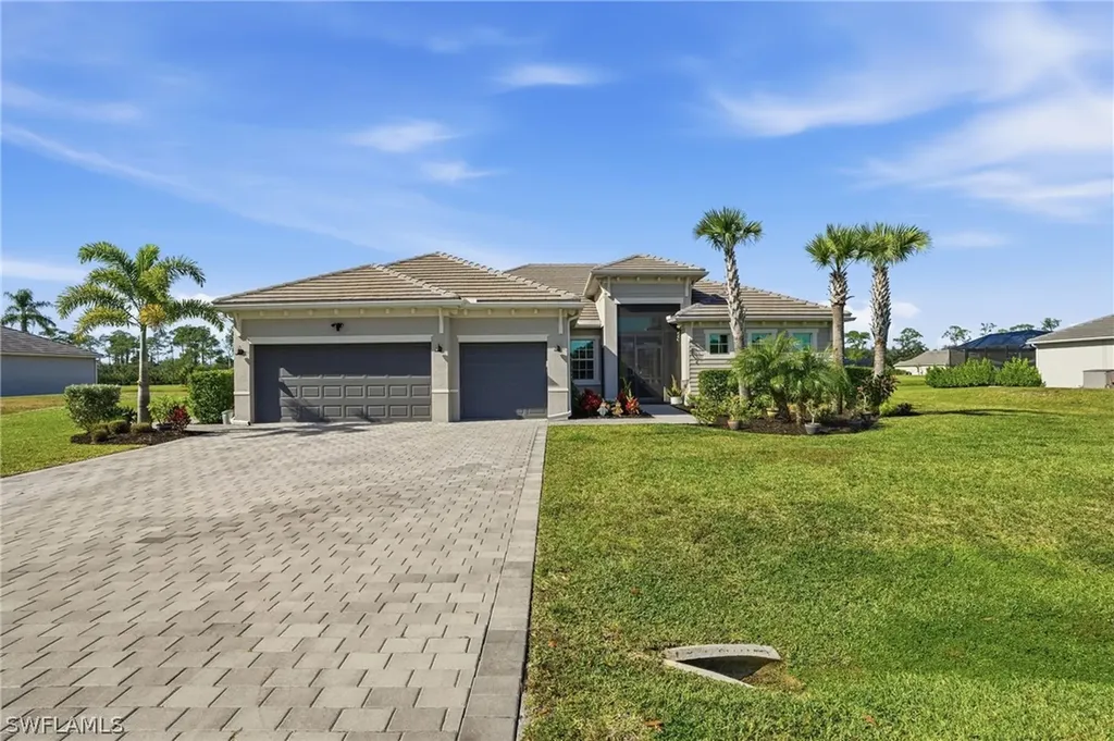 17040 Serengeti Circle Alva FL 33920
