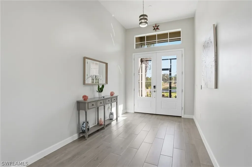 17040 Serengeti Circle Alva FL 33920