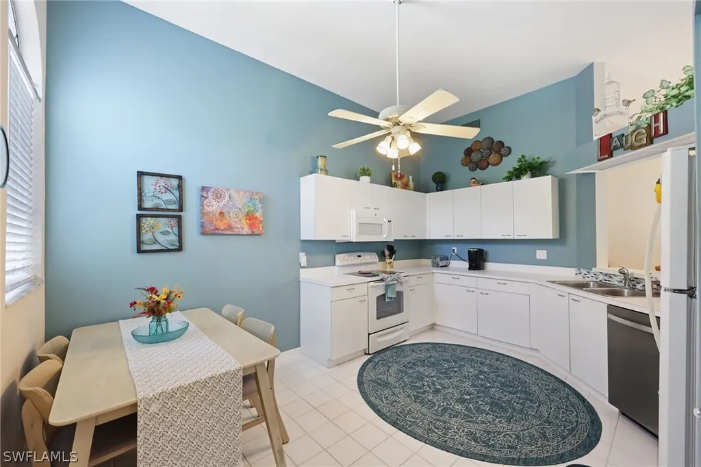 2541 Citrus Lake Drive Naples FL 34109