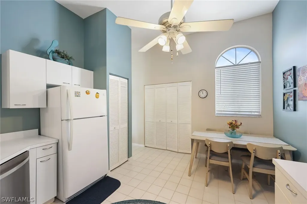 2541 Citrus Lake Drive Naples FL 34109