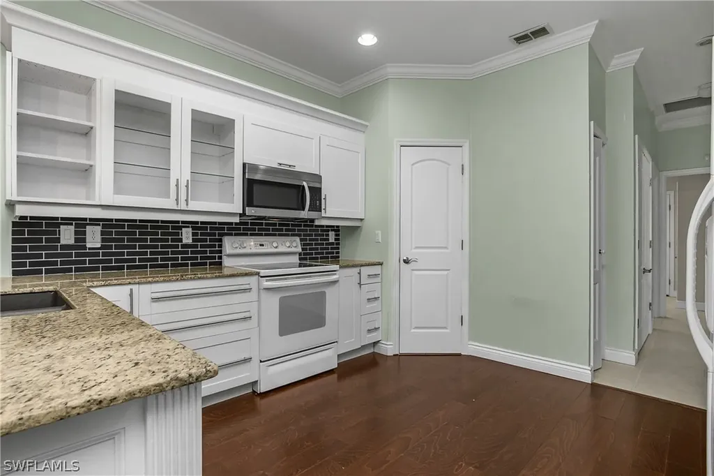 2263 Carnaby Court Lehigh Acres FL 33973