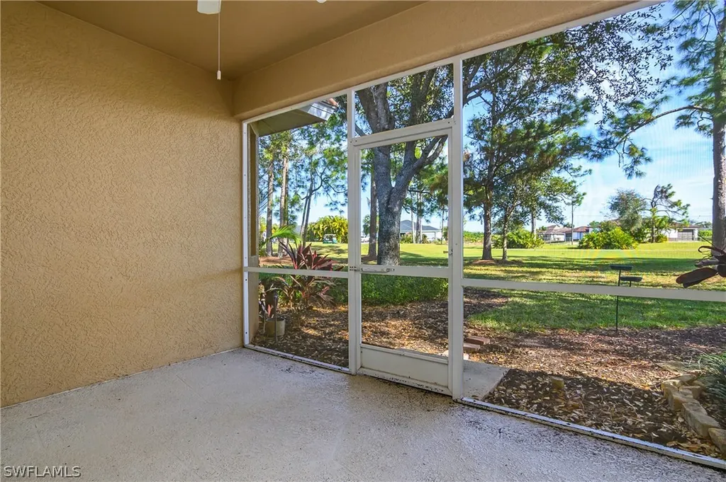 2263 Carnaby Court Lehigh Acres FL 33973