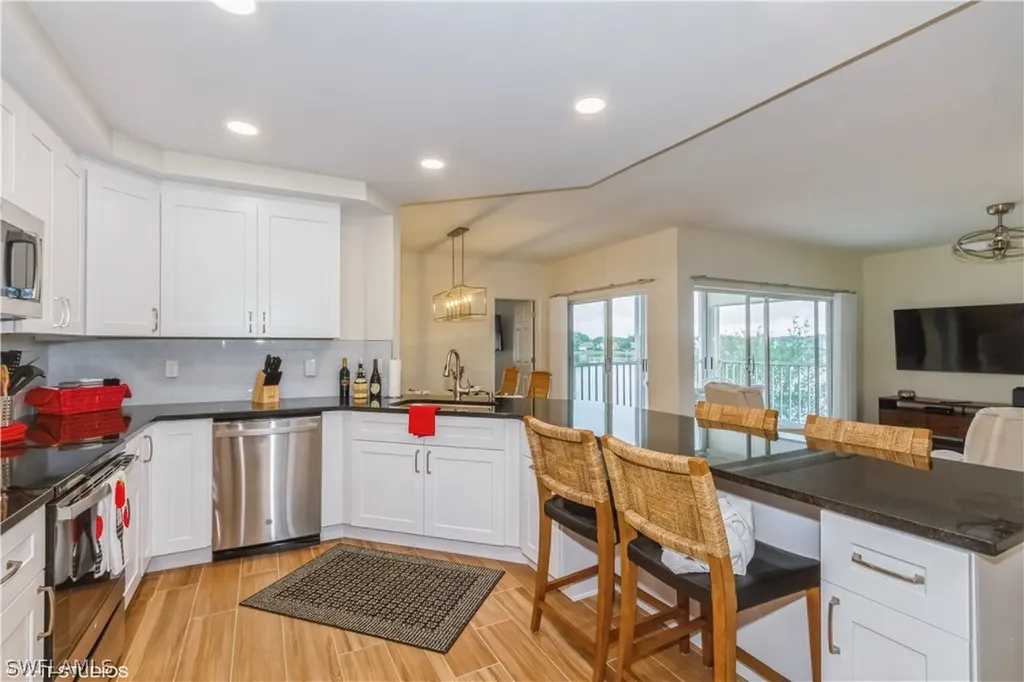 2671 Citrus Lake Drive Naples FL 34109
