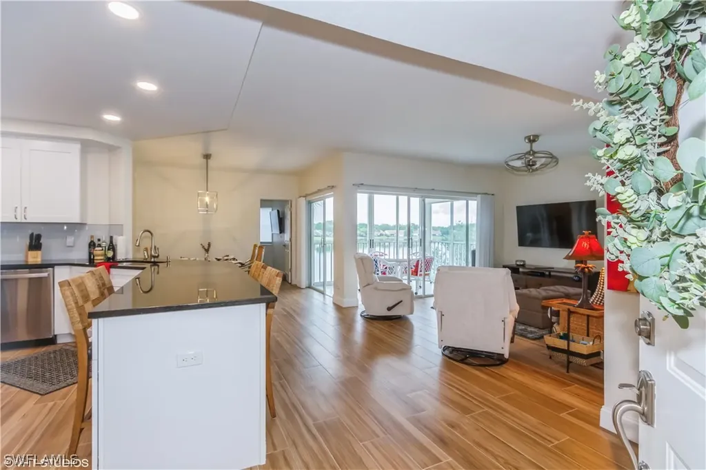 2671 Citrus Lake Drive Naples FL 34109